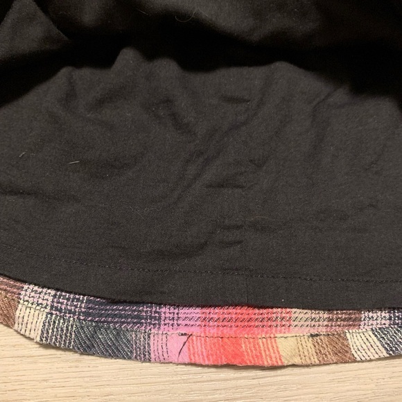 4/30$ Roxy plaid skirt medium kids - Picture 6 of 6